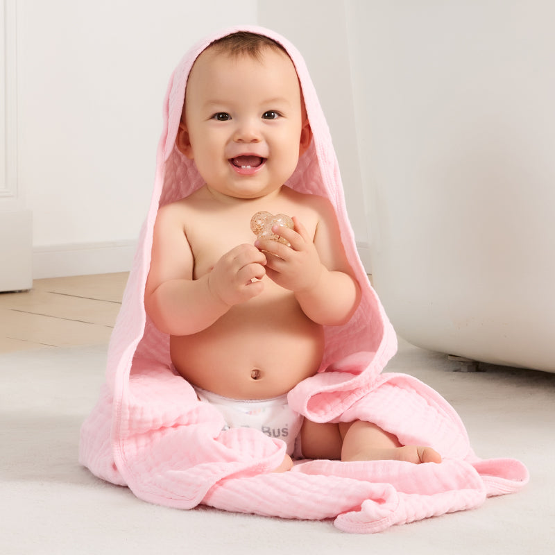 Essential Baby Hooded Towel in Class A Cotton – 6 Layers of Pure Muslin Softness