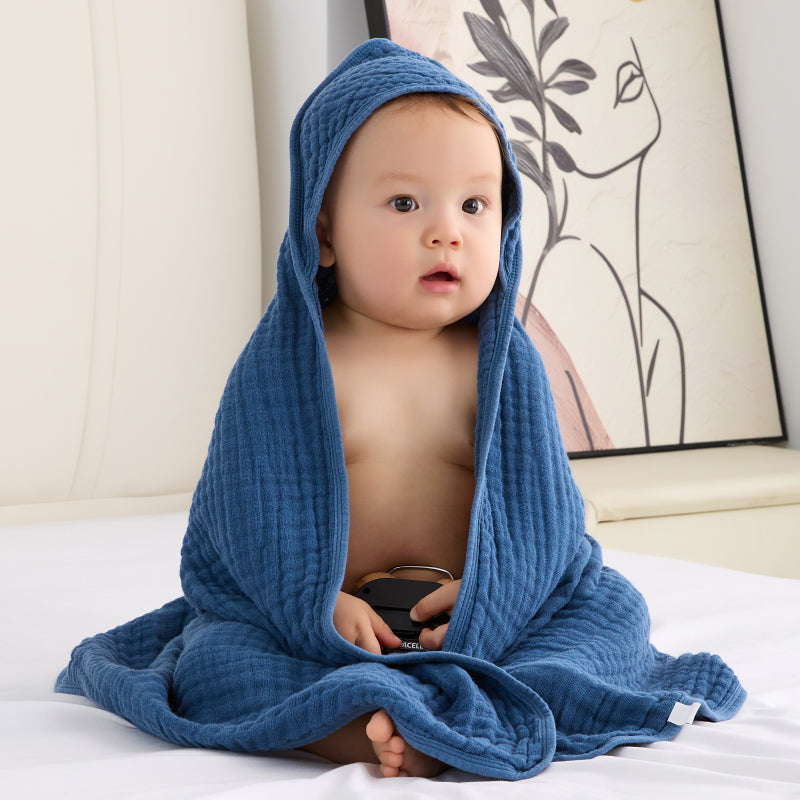 Essential Baby Hooded Towel in Class A Cotton – 6 Layers of Pure Muslin Softness